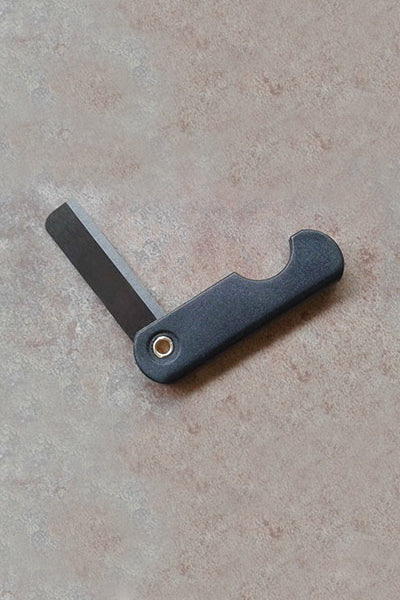 Ceramic 9mm Retractable cutter (with one blade installed) – Ceramic  Knife.org